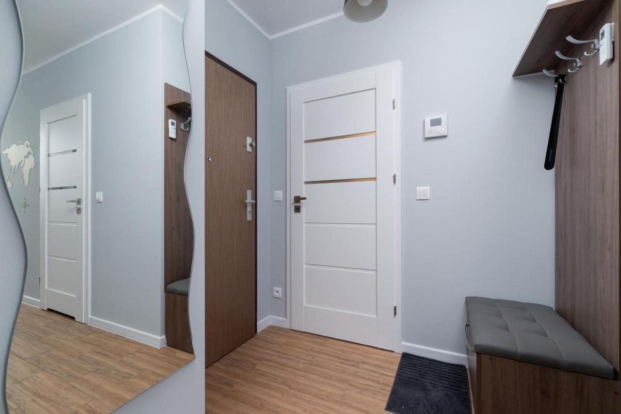 Cystersow Cracow By Renters Apartment
