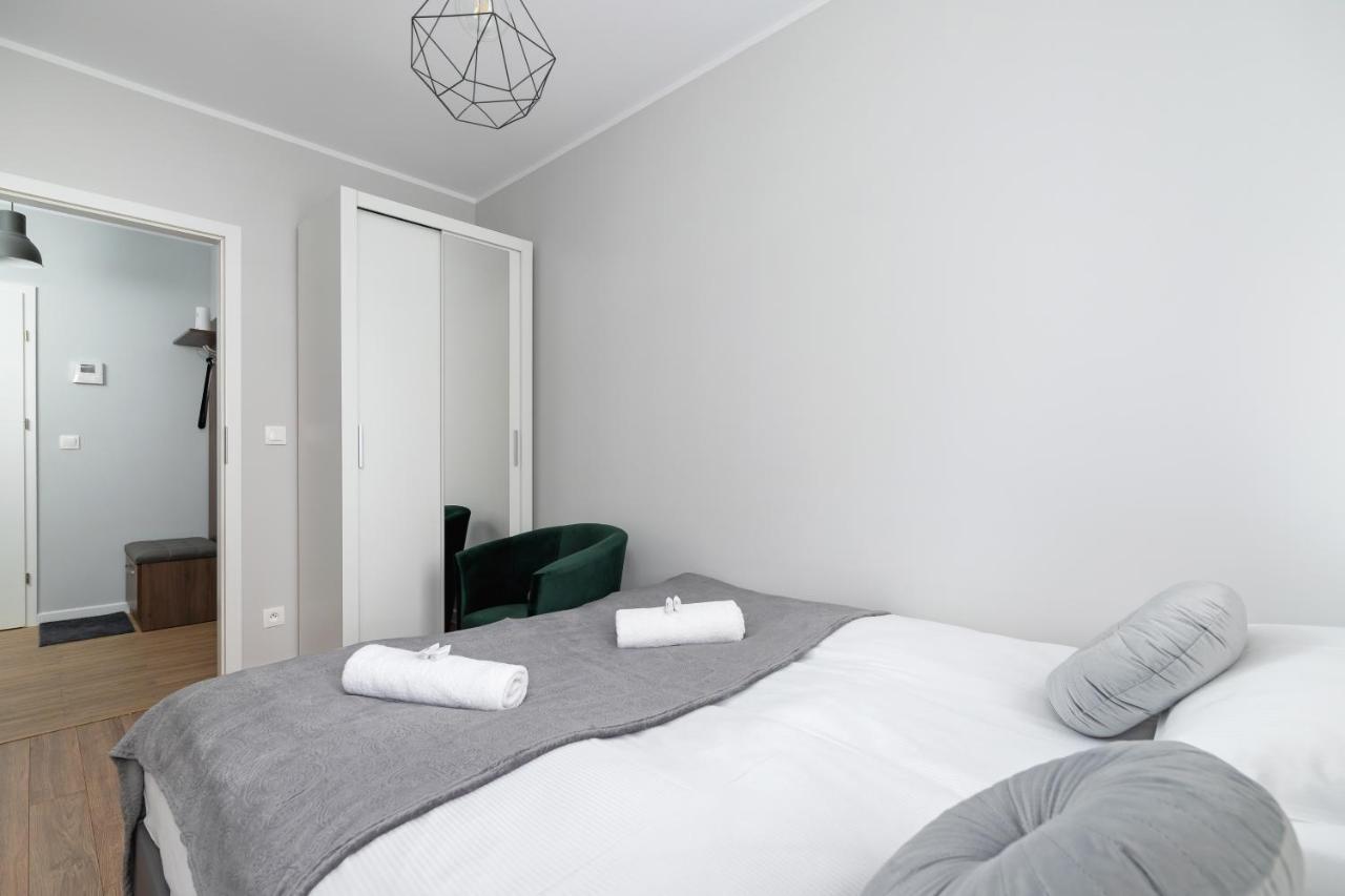 Apartment Cystersow Cracow By Renters *